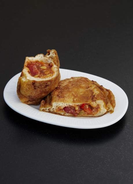 Imagen - El pepito valenciano, un ejemplo de la maestría bocadillera de la comunidad valenciana. / DEBATE