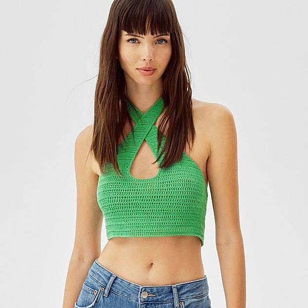 Imagen principal - Necesitas un top de crochet para tus looks veraniegos