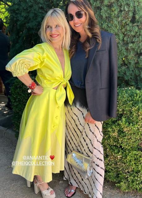 Imagen - Eugenia Martínez de Irujo en un evento con un vestido amarillo de IQ Collection.