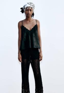 Imagen secundaria 2 - Estos tops han sido un flechazo