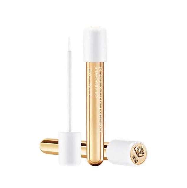 Cils Booster Lash Revitalizing Serum de Lancôme logra un efecto pestañas gruesas