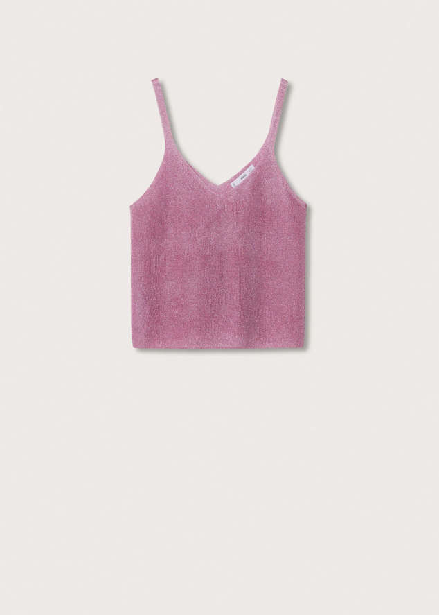 Confeccionado en lurex y punto para garantizar mayor comodidad. Mango ha diseñado un top joya en dos colores que no pararas de llevar, sobre todo por su versatilidad. Podrás usarlo tanto para ir a la oficina como para una cita después del ocaso. Precio: 19,99 €. 