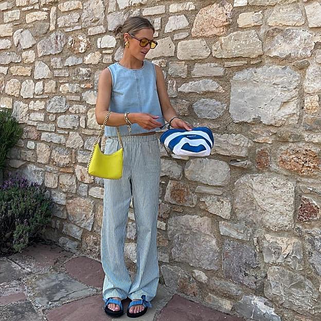 Los colores que mejor sientan cuando estás morena: blanco, azul y naranja