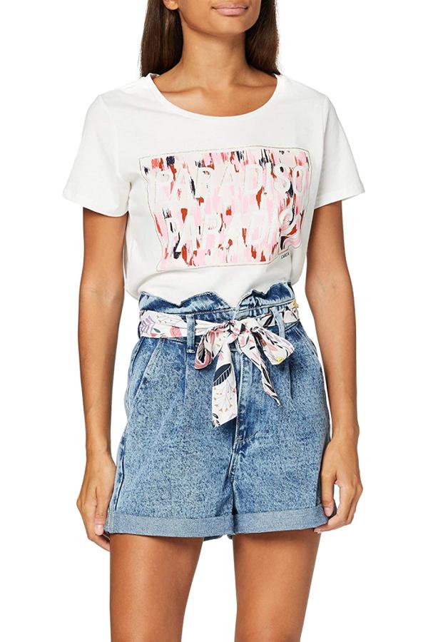 Pantalones cortos anchos con dobladillo en el bajo. Tiro alto y cintuja ajustada mediante un lazo estampado de otros colores.  Precio: 21,57 euros en Amazon .