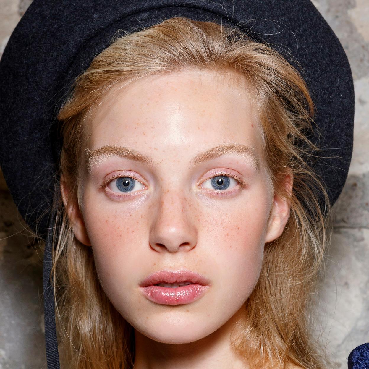 Los polvos de sol bronceadores con un truco extra para lograr un efecto buena cara al instante incluso en las pieles más blancas