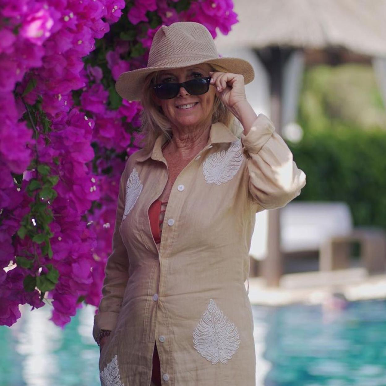 Este vestido de Zara queda ideal como look de playa.