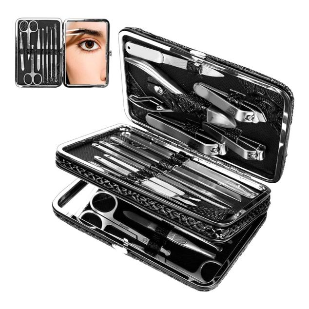 El juego de manicura de 21 piezas incluye cortauñas, cortauñas diagonal, tijera multiusos, recortador de cutículas, orejera, empujador de un solo filo de doble cara, pinzas para cejas, lima de uñas... puede satisfacer sus necesidades de cuidado de manos, cuidado facial y cuidado de pies. Precio: 28,99 euros. Cómpralo aquí