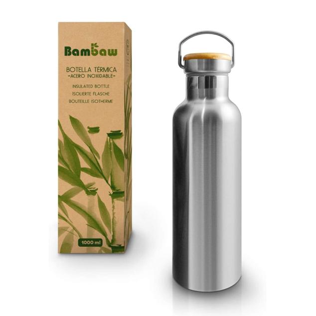 Combinación de bambú y acero inoxidable con capacidad de un litro. El termo de agua está hecha en acero puro y sin recubrimientos, evitando la aparición de arañazos o rayaduras. Precio: 19,65 euros. Cómpralo aquí