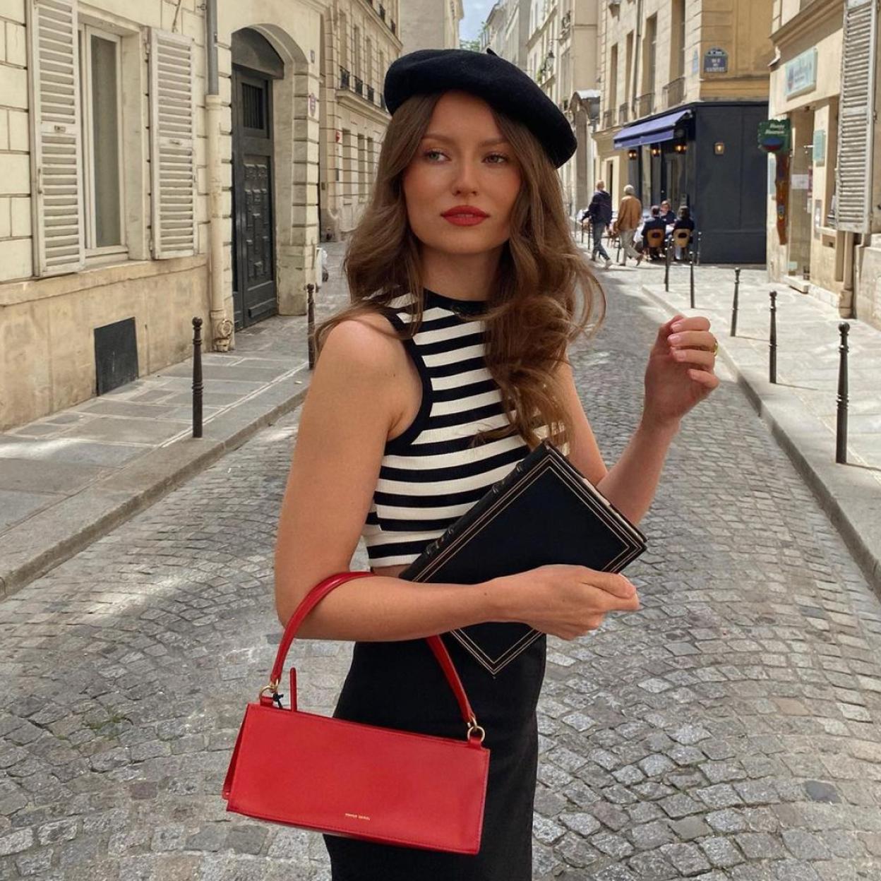 La colonia de farmacia barata más fresca y apetecible para llevar todos los días es esta que adoran las parisinas