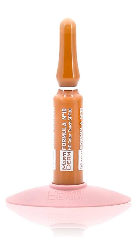 La Formula Nº10 de Martiderm hidrata la piel actuando desde las capas más profundas.  Cómpralo aquí