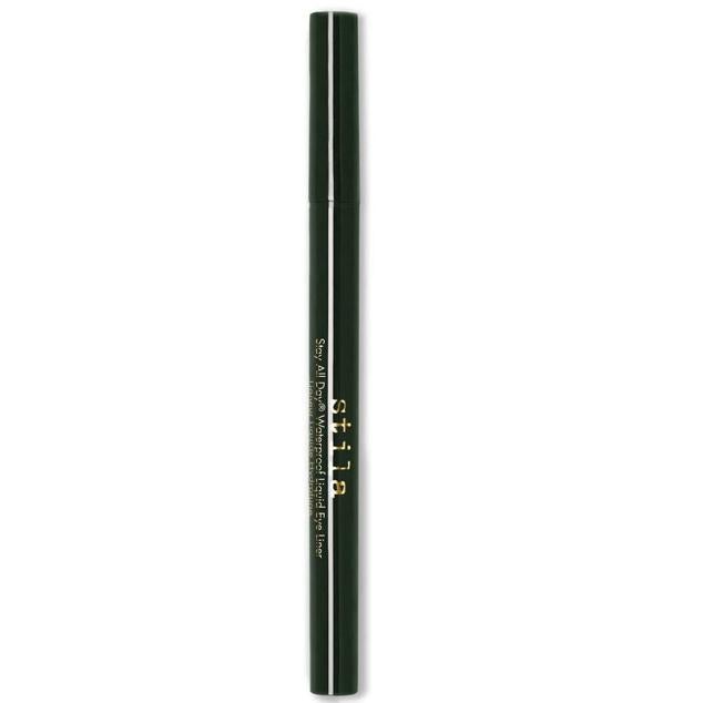Define tu mirada con Stay All Day Waterproof Liquid Eye Liner de Stila. Es un delineador líquido en rotulador de secado rápido y permanente, siendo resistente a agua y sudor. Se desliza sin esfuerzo y su pigmento de alto impacto crea una línea uniforme que no se difumina ni emborrona. Cómpralo aquí