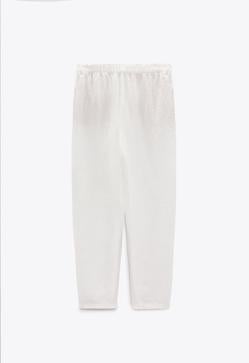 Imagen secundaria 2 - Hemos encontrado el conjunto de lino más elegante y favorecedor del low cost y sienta fenomenal a todas