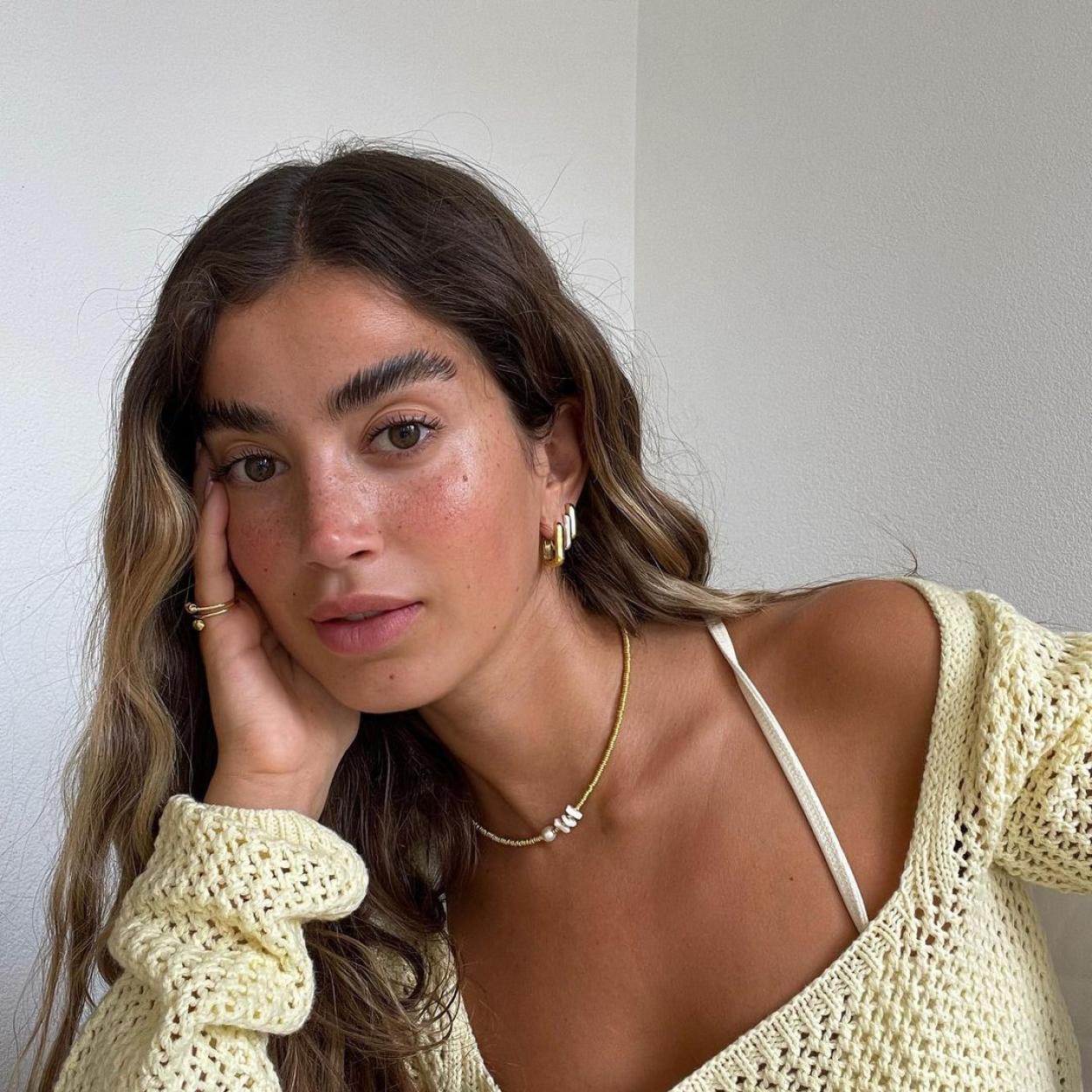 Este sérum que elimina manchas oscuras de la cara es el favorito de los dermatólogos por su eficacia demostrada