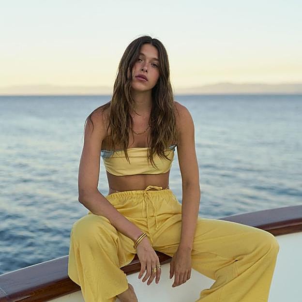 Nos hemos enamorado de este conjunto baratísimo de Lefties en cuatro colores que puedes comprar ya mismo