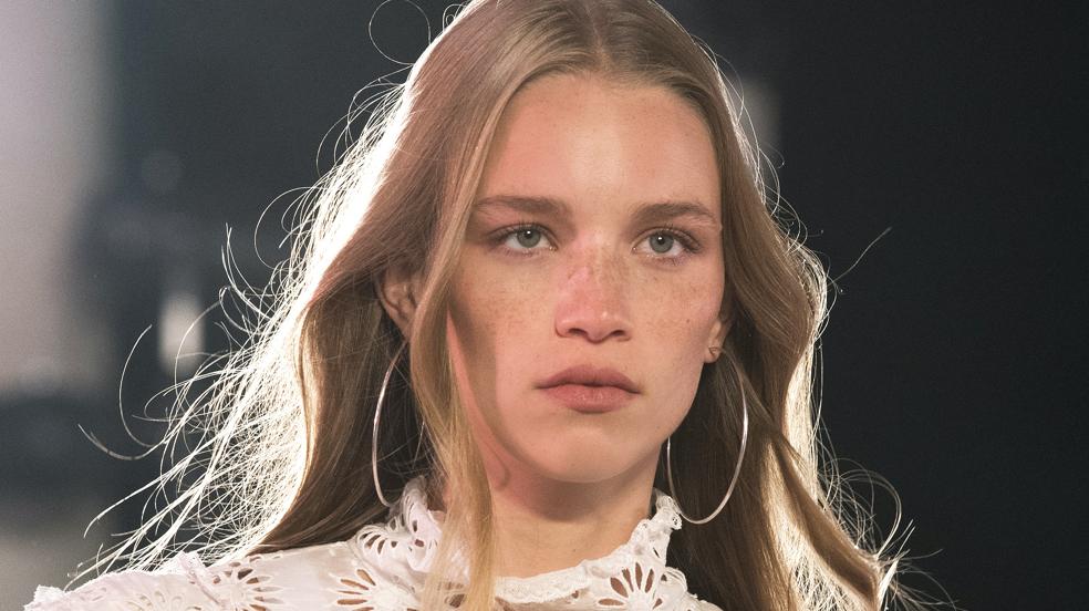 11 sérums con ácido salicílico, el activo más eficaz para acabar con los puntos negros y dejar el rostro suave y bonito