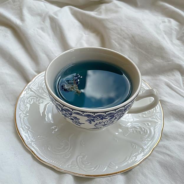 Taza de té azul. 
