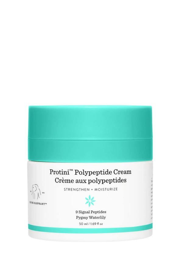 Protini™ Polypeptide Cream de Drunk Elephant es una crema hidratante que restaura la firmeza del rostro y corrige las líneas de expresión y arrugas, así como los daños causados por el fotoenvejecimiento. Para ello emplea un complejo de péptidos que estimula la energía celular, rellenando, levantando y estirando la piel. Y, se le suma el extracto de células madre de nenúfar rosado super antioxidante y nutritivo, que aumenta la luminosidad.