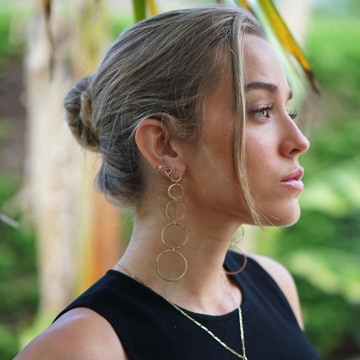 La mascarilla sin aclarado más hidratante y viral que usan las famosas porque repara el pelo dañado