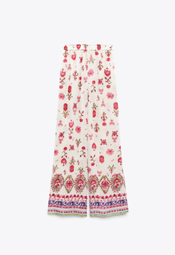 Imagen secundaria 2 - Conjunto pijamero fresquito que resalta tu bronceado.