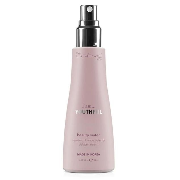 Bruma facial Beauty Water I am Youthful tiene potentes activos que hidratan, igualan el tono de tu piel, sirven de imprimación para el maquillaje y de protector después de aplicarlo. Es de The crème shop. Precio: 14,99 €. 