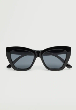 Imagen secundaria 2 - Sabemos de dónde son las gafas de sol que ha estrenado de la reina Letizia (y tenemos su copia low cost)