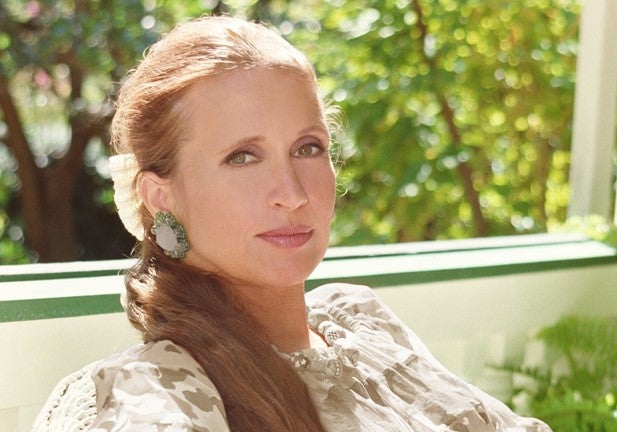 ¿Cómo ha logrado Danielle Steel escribir 190 libros? La radical rutina de trabajo de la reina de la novela romántica