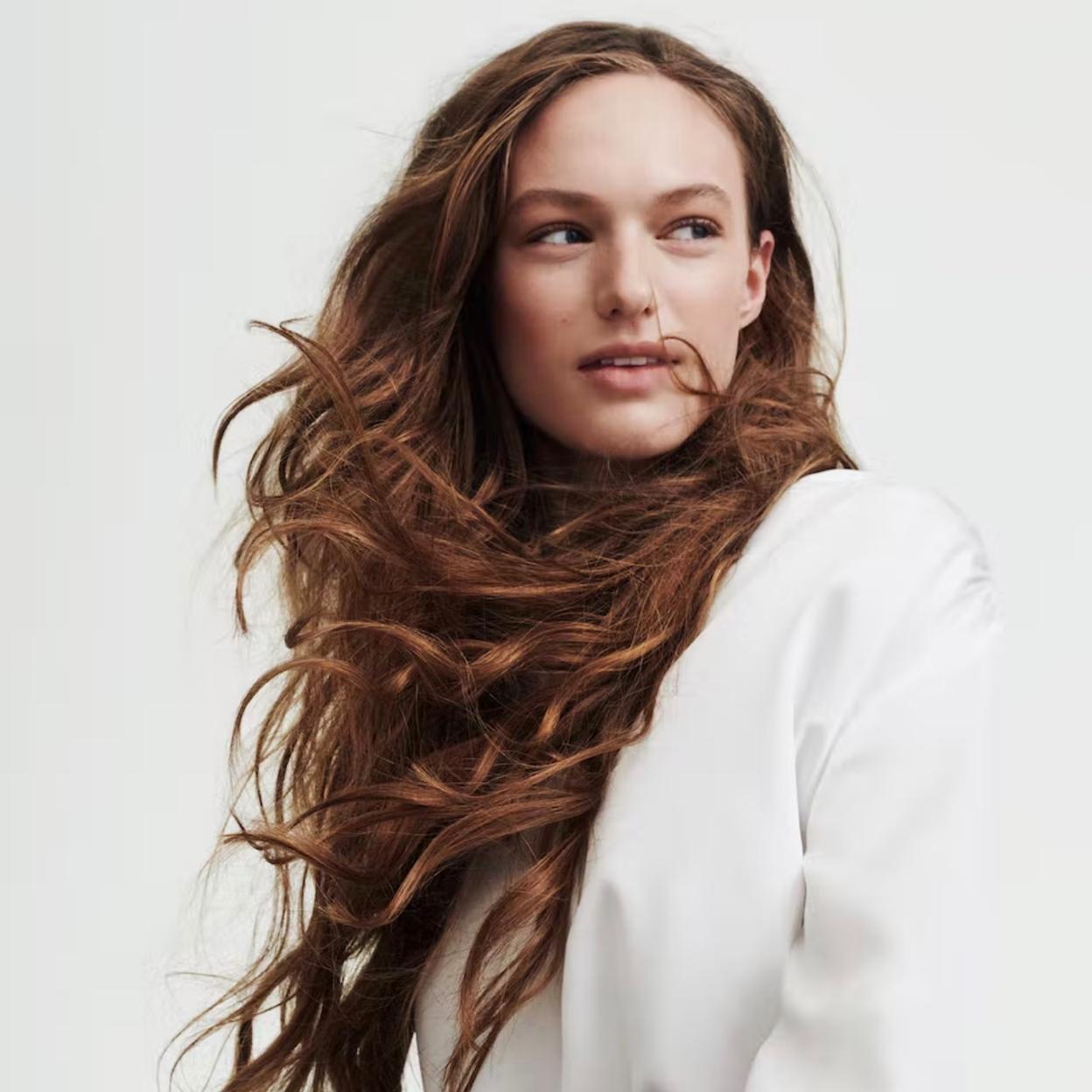 El pelo graso requiere un champú especial. 