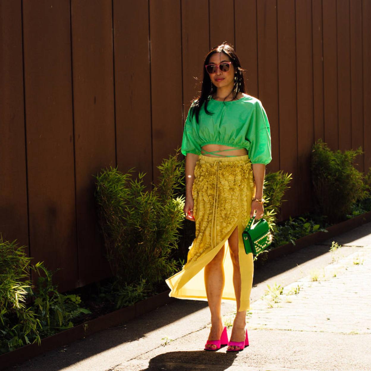 El color marrón potencia el bronceado