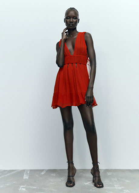 Imagen - Vestido rojo de Zara con lazos.