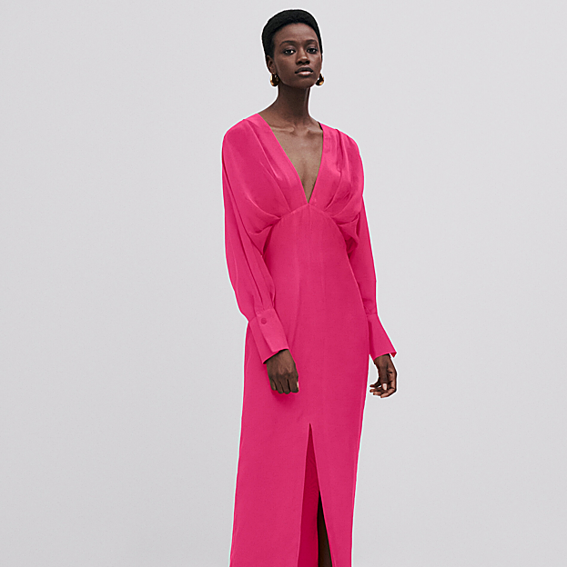 Imagen principal - Prendas de Massimo Dutti Studio para este otoño, con el fucsia como protagonista.