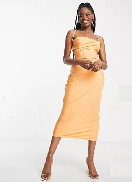 Imagen - Vestido lencero de ASOS. 