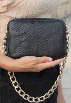 Imagen secundaria 2 - Los bolsos Mikaela de Mauska, Borboleta de Naiara Elgarresta y Esgy de Mon Petit Python