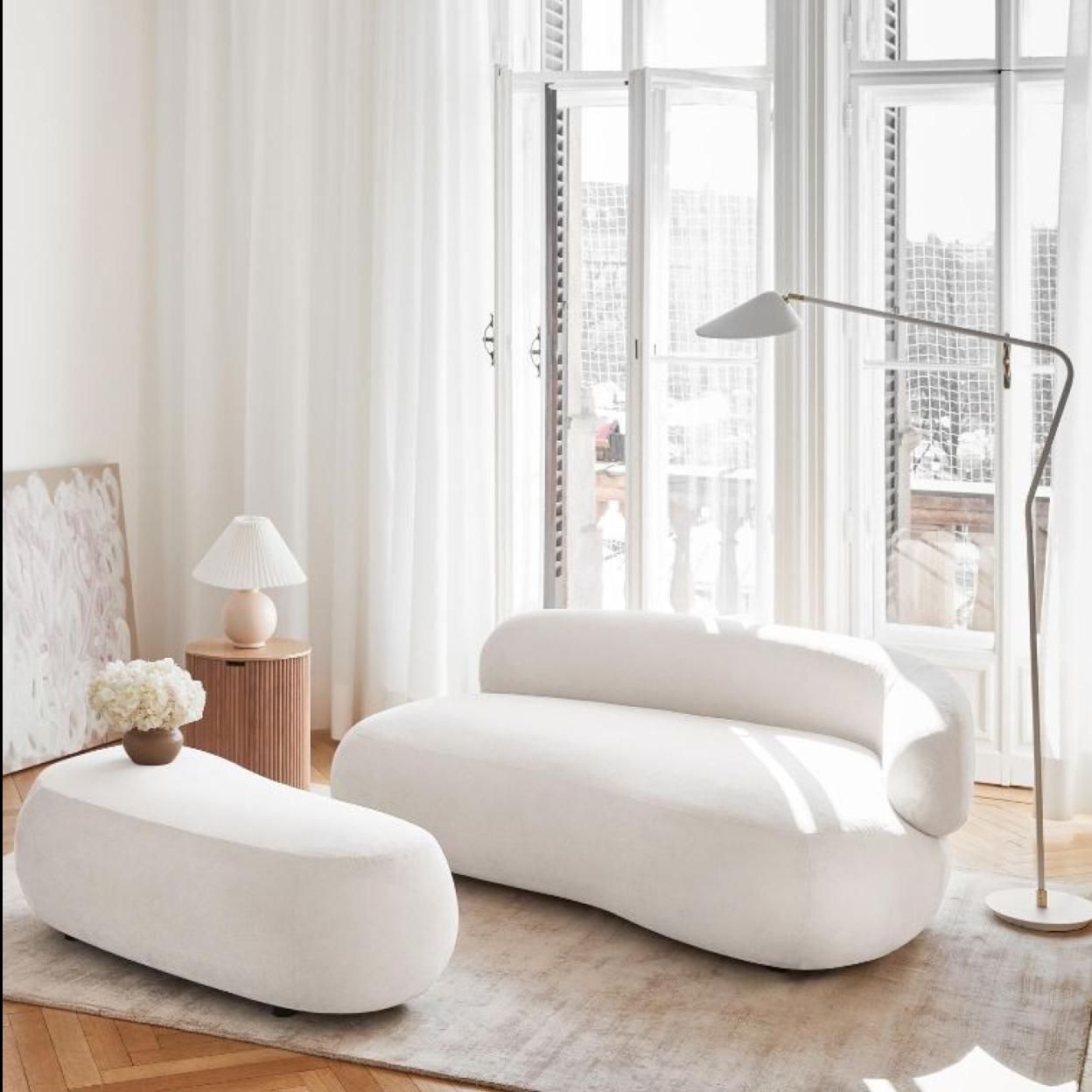 Los muebles curvy vuelven pisand ofuerte para dar el toque de originalidad necesaria a cualquier rincón.