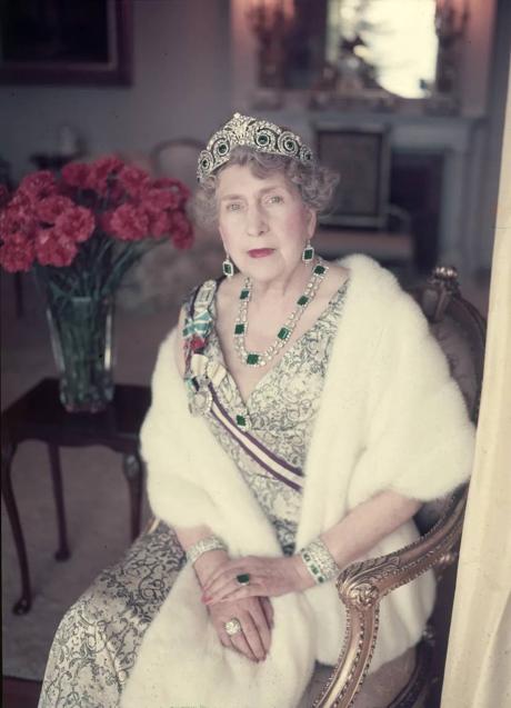 Imagen - La reina Victoria Eugenia con su conjunto de esmeraldas