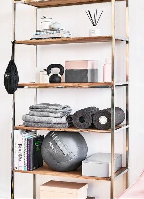 Imagen - Equípa un rincón del dormitorio con los objetos de deporte.