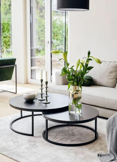 Imagen - Dos mesitas de auxiliares perfectas para poner en el salón y conseguir un look industrial y elegante.