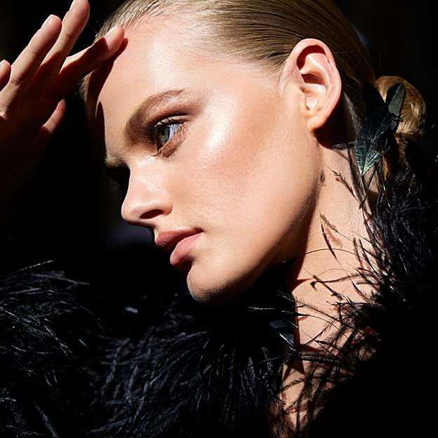 Dermaplaning, qué es y por qué se ha hecho viral en Tiktok