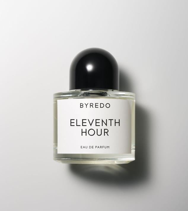 Eleventh Hour es una fragancia unisex que cuenta en su corazón con notas aromáticas de higo que se combinan con ciruela, ron y semillas de zanahoria. Una eau de parfum primordialmente amaderada por las notas de su base, con un punto afrutado que la convierte en irresistible. (140 euros)