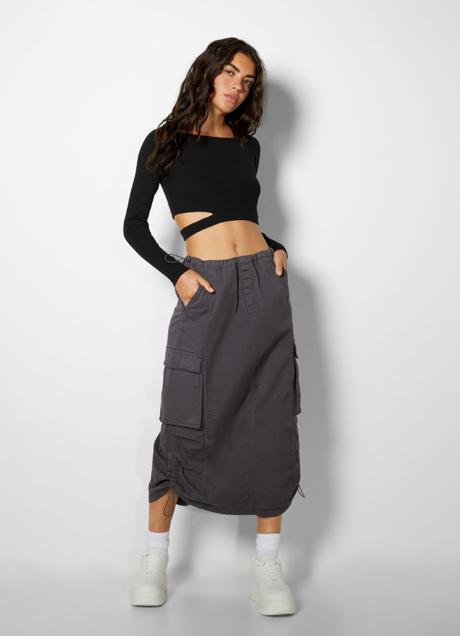 Imagen - Falda cargo de Bershka. 