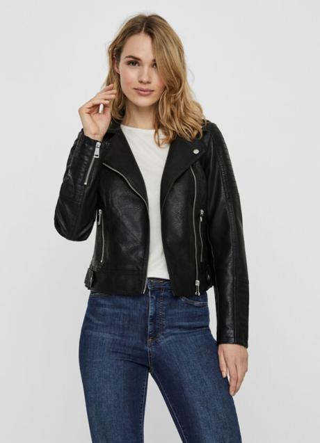 Imagen - Biker de cuero de Cortefiel, 39,99€.