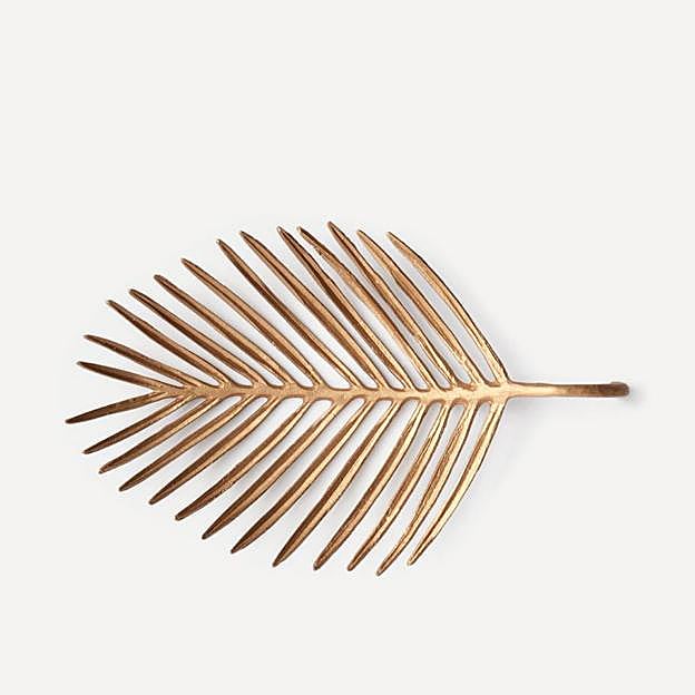 Una bandeja decorativa para sumar elegancia en la decoración de los comedores otoñales.