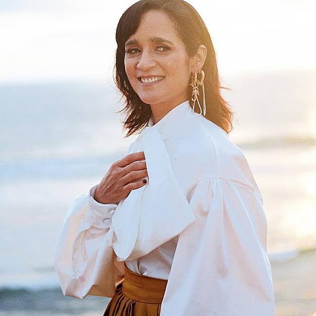 Julieta Venegas: «Toca revisar aquello que hemos dado por sentado simplemente porque se nos inculcó desde niños»