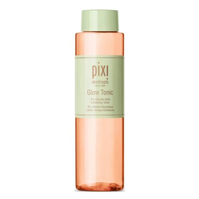 El Tónico Glow de PIXI es un tónico exfoliante, que ayuda a reafirmar y tensar las pieles normales y secas, apagadas y maduras. Este tónico oxigenante elimina las células de piel muerta para dejar la piel sana y radiante. Gracias al 5% de glicólico que hidrata la piel y el aloe vera junto con el ginseng te ayudará a calmar durante la aplicación. Se consigue una tez resplandeciente. Precio: 20,45 euros en LookFantastic. Cómpralo aquí
