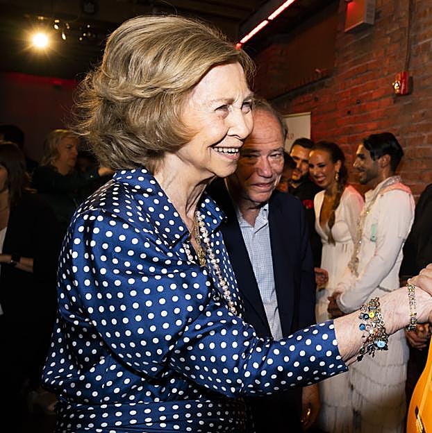 Tenemos la copia low cost del elegantísimo conjunto de lunares que ha llevado la reina Sofía en Nueva York