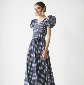 Imagen secundaria 1 - El vestido de lunares de Bruna, Coosy y Sandro.