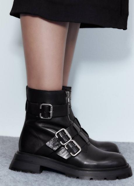 Imagen - Botines moteros con hebillas