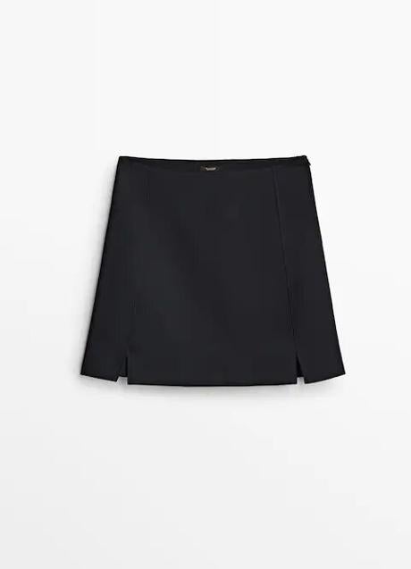 Imagen - Minifalda con botones de Massimo Dutti, 59,95€.