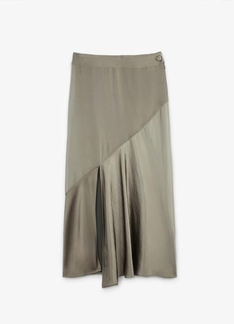 Imagen - Falda midi satinada de color caqui de Scalpers. Foto: Scalpers.