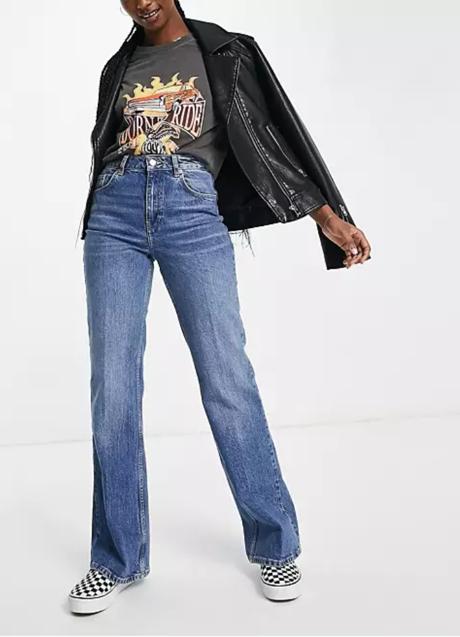 Imagen - Pantalón acampanado de Topshop, a la venta en ASOS por 58,99 euros.