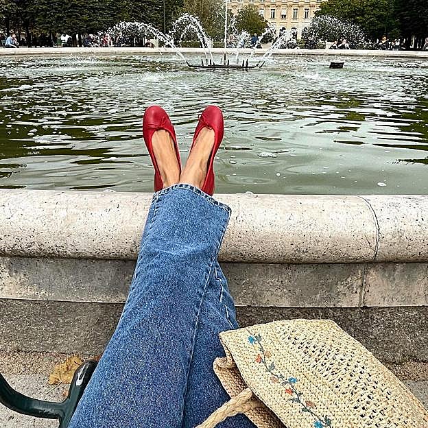 Las merceditas de terciopelo de Mango Kids son el calzado cómodo y tendencia de la temporada